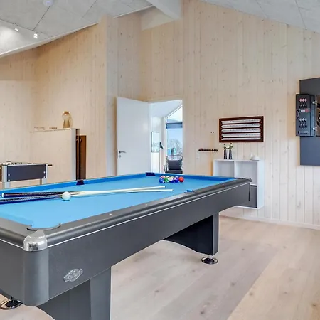 7 Bedroom Beautiful In Sydals Feriehus Sarup