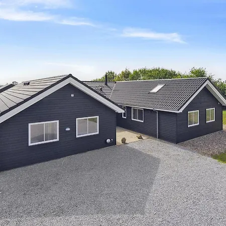 Feriehus 7 Bedroom Beautiful In Sydals Sarup